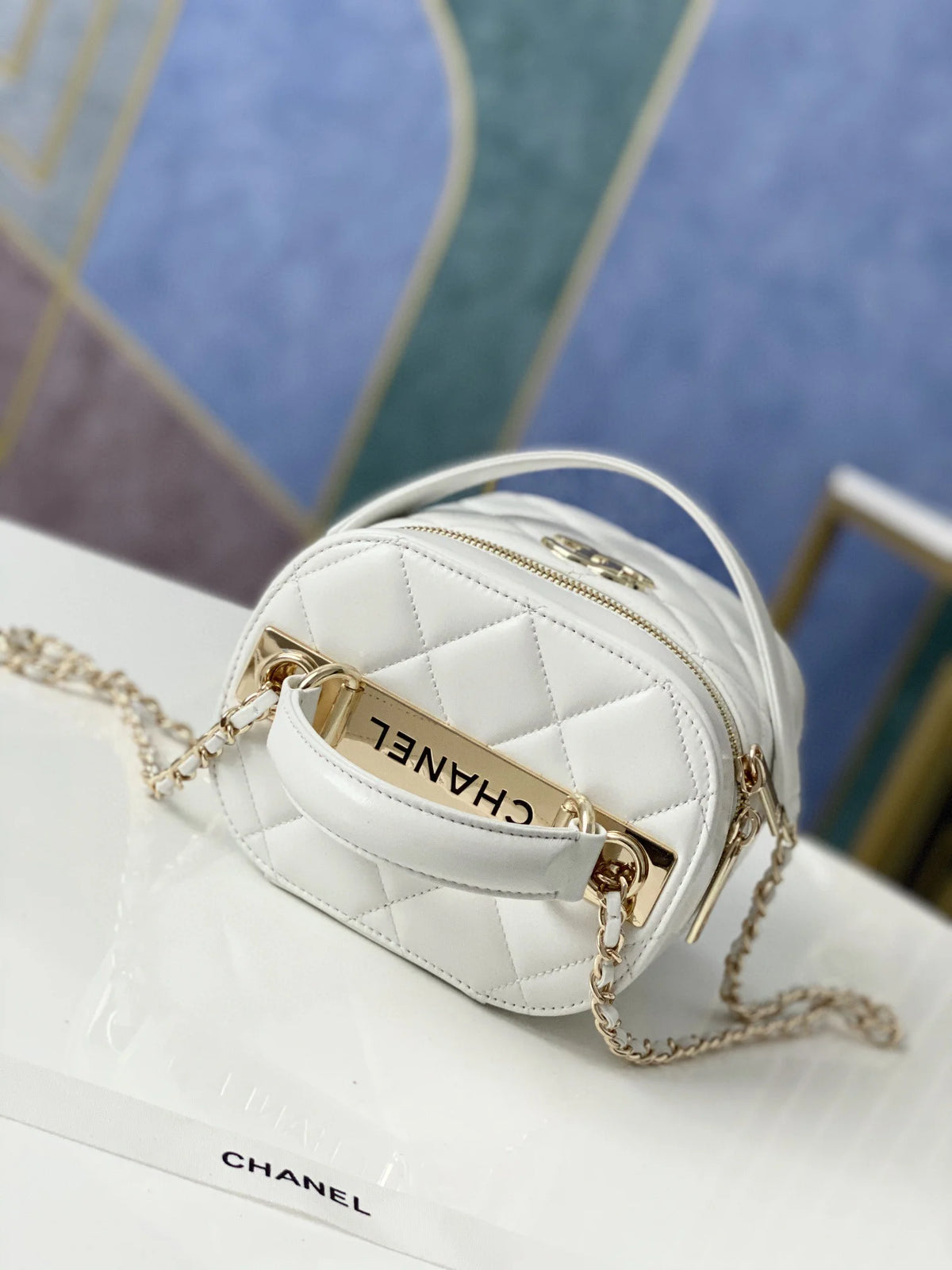 White Vanity Case E434
