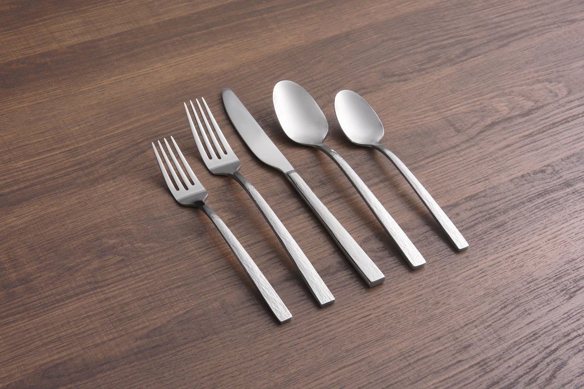20-Piece Flatware Set K198394