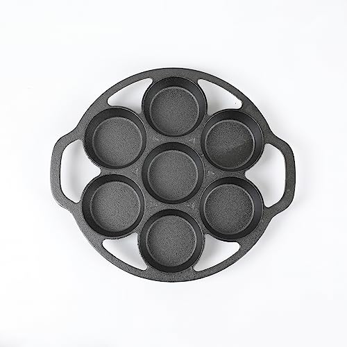 7-Mold Cast Iron Cake Pan D43065