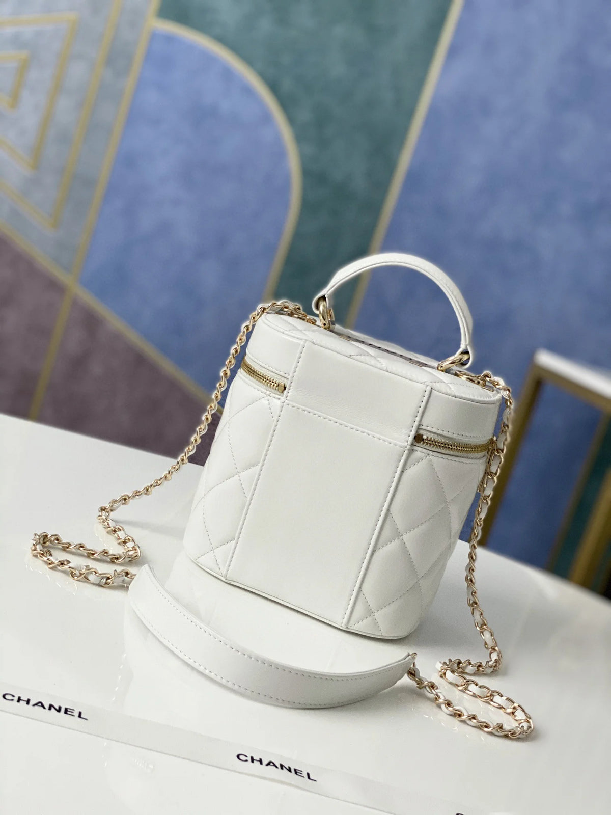 White Vanity Case E434