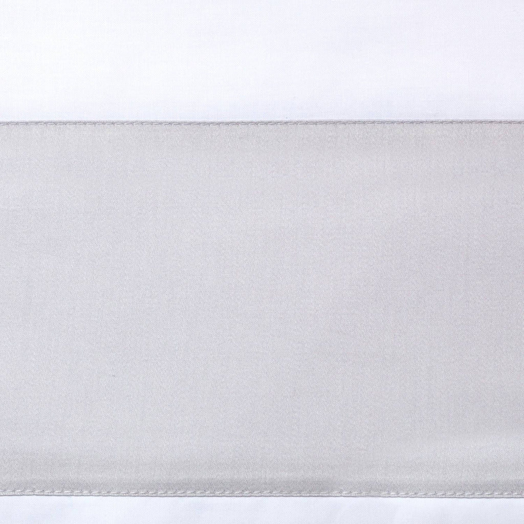 Twin White Duvet Cover H78923
