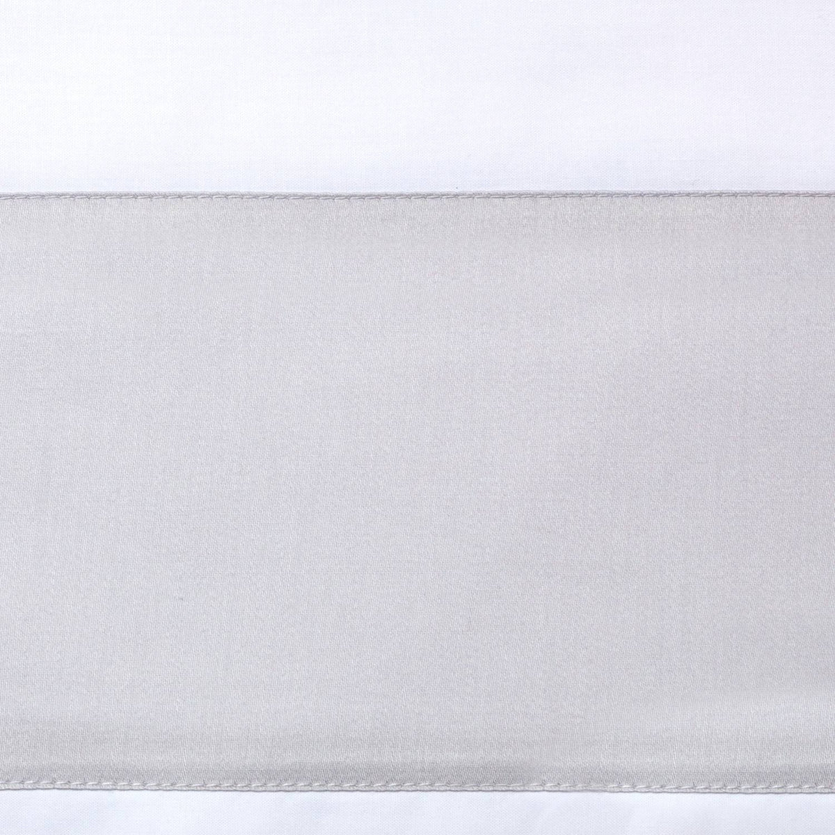 Twin White Duvet Cover H78923