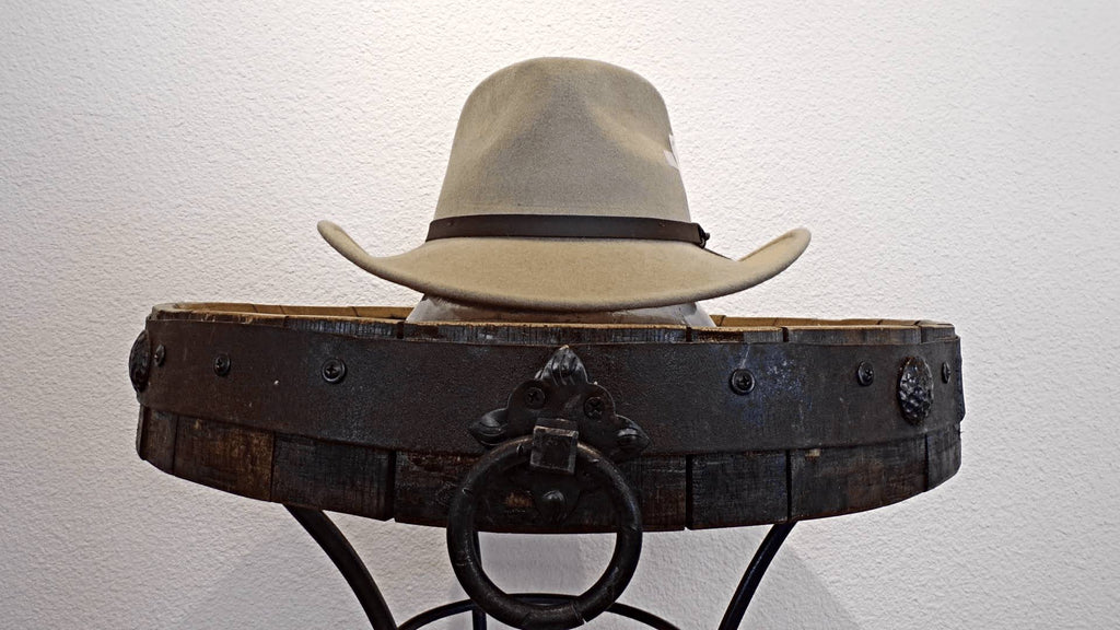 Crushable Wool Hat D635216