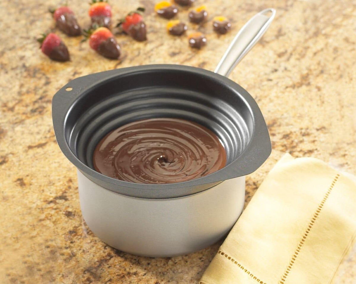 8 Cup Nonstick Double Boiler A95477