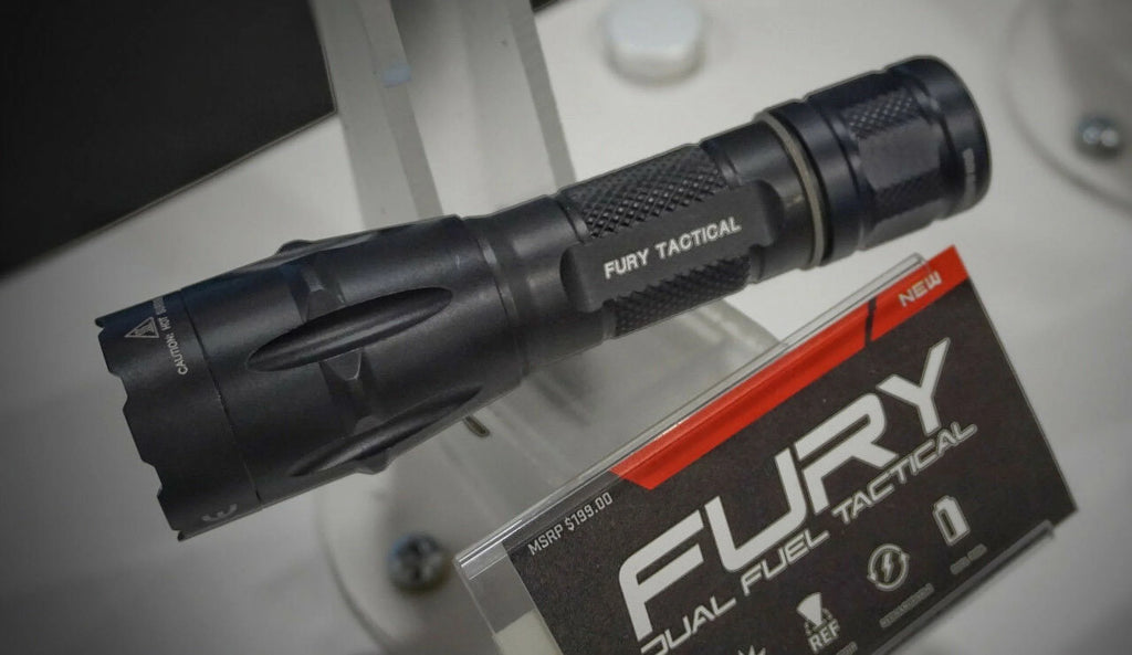 Dual Fuel LED Tactical Flashlight with 2 Extra CR123 R1571