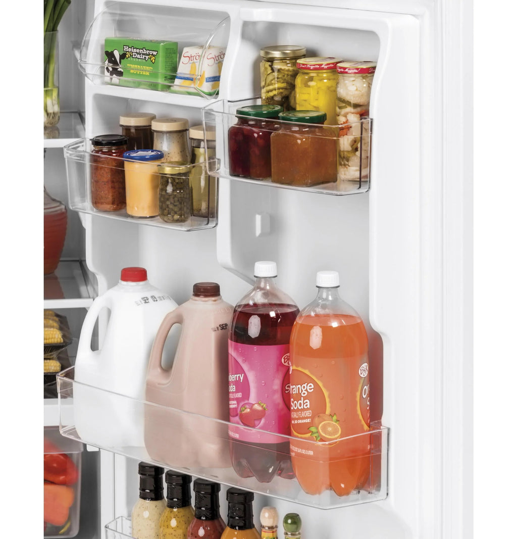 Black Top-Freezer Refrigerator I297
