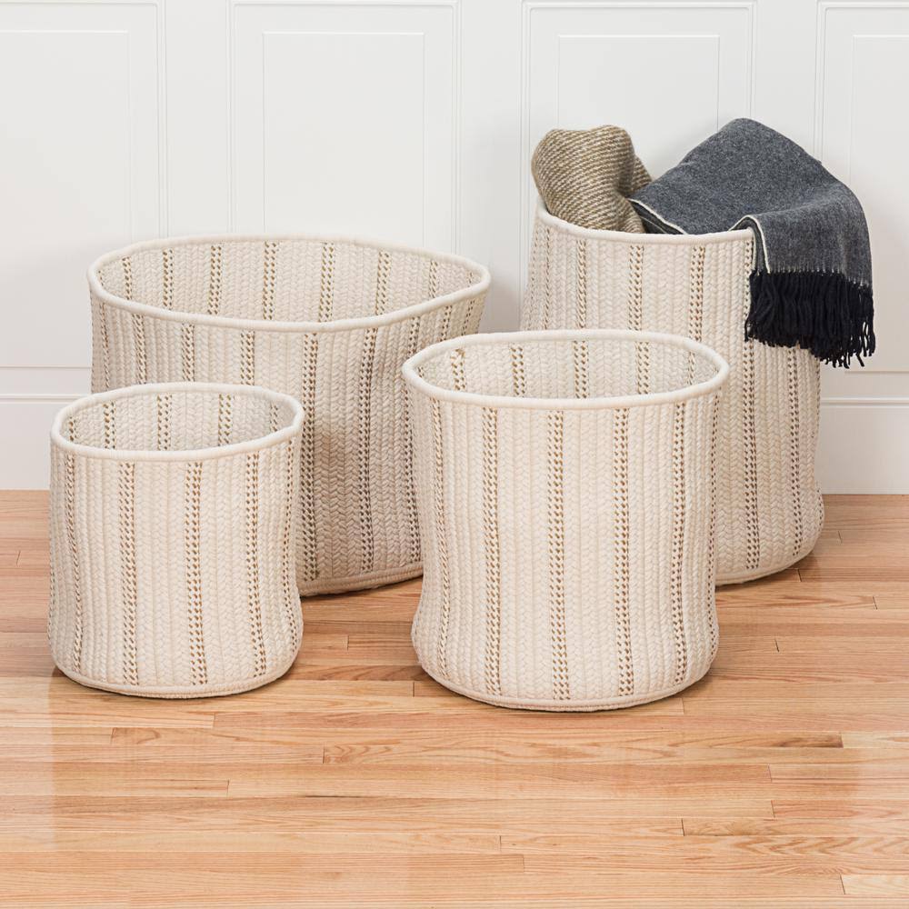 White Basket I13298